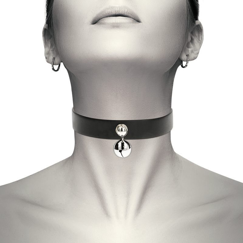 COQUETTE CHIC DESIRE - VEGAN LEATHER NECKLACE WOMAN RATTLE ACCESSORY - Bild 5