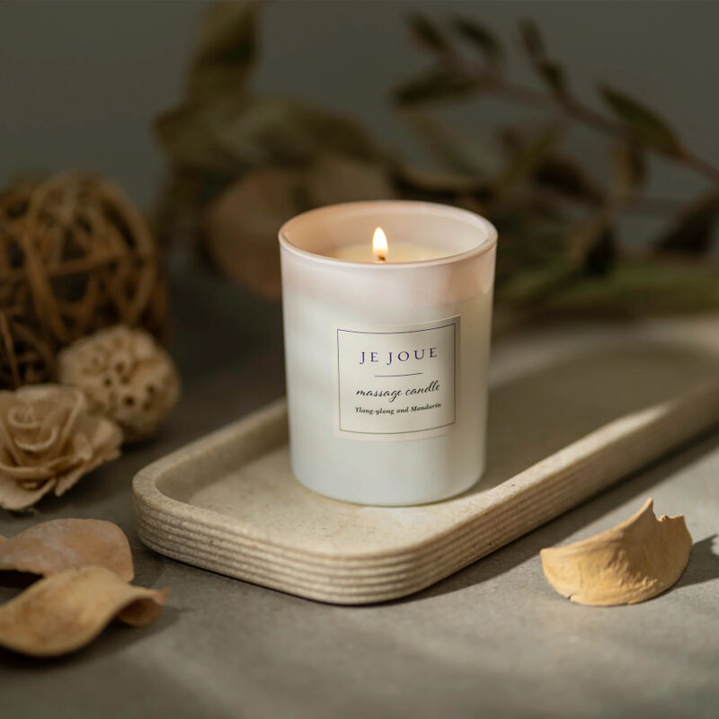 Alternative view of JE JOUE - LUXURY MASSAGE CANDLE - YLANG YLANG & MANDARIN