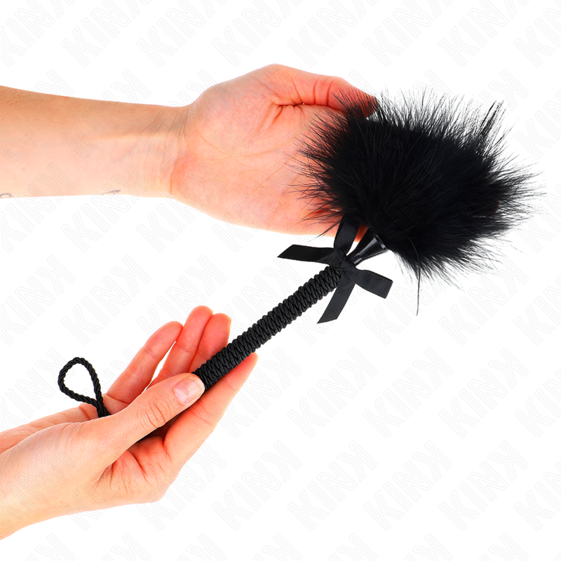 KINK - NYLON ROPE WAND WITH TICKLE FEATHERS AND BLACK BOW 25 CM - Bild 3