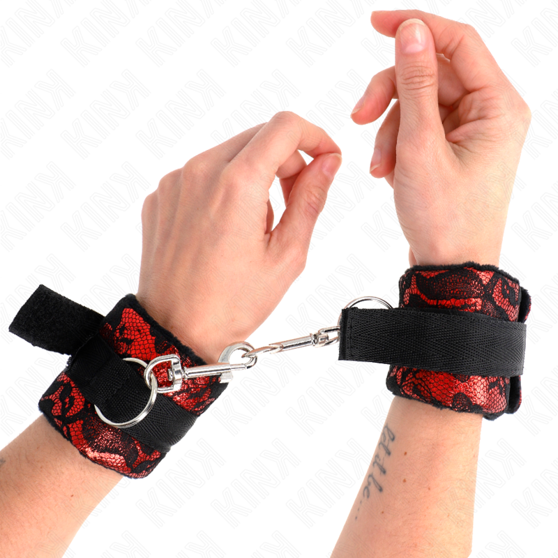 KINK - SCANDAL WRIST RESTRAINTS RED-BLACK - Bild 4