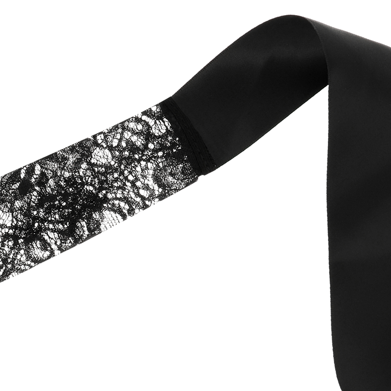 COQUETTE CHIC DESIRE LACE MASK BLACK - Bild 4